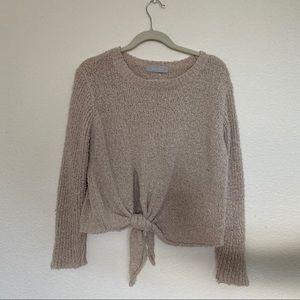 (4 for $15!) Sweater with front knot